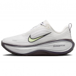 Nike Vomero Plus Bėgimo Bateliai Moteri&scaron;ki Balti IR7597-170 37.5