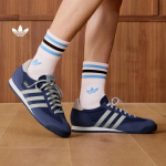 Adidas T galvos batai R71 Retro Klasikiniai žemi sportiniai batai - Oficialūs Adidas trijų spalvų JQ2574 36 mėlyna