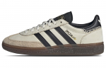Rankinis moterims Adidas Originals Spezial 'Wonder White Black' IE3698 38