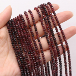 Granato karoliukai natūralaus akmens Snall briaunoti karoliukai, skirti &bdquo;pasidaryk pats&ldquo; papuo&scaron;alams gaminti, karoliai, apyrankės, auskarai, aksesuarai 3x4mm