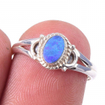 Natūralaus Australijos opalo brangakmenio 925 prabos sidabro papuo&scaron;alų žiedas S.6 D4l20