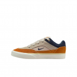 Nike SB Malor GS &Scaron;viesiai medienos rudos/oranžinės/kreminės/griaustinio mėlynos spalvos vaiki&scaron;ki sportbačiai Juodi HF1205-100 36.5