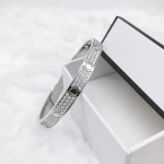Fashion Trend Full Sky Star apyrankė Nauja sagties apyrankė 18K auksinė titano plieno apyrankė 16cm