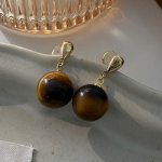 Natūralūs Tiger's Eye Stone Stud auskarai, paprastas dizainas, Niche One, dviejų ne&scaron;iojimų auskarai, literatūriniai ir retro Maillard auskarai.