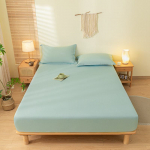 Mink&scaron;ta ir lygi vienspalvė &scaron;lifuota medvilninė paklodė viengulėms ir dvigulėms lovoms, užtikrinanti komfortą ir apsaugą nuo dulkių. 180cm*220cm Single Fitted Sheet