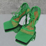 Eilyken Sexy Hollow Out Tinklelis Moteri&scaron;ki Siurbliai Suvarstomi sandalai Moteri&scaron;ki kvadratiniai pir&scaron;tai auk&scaron;takulniai Vasaros madingi kulk&scaron;nies dirželiai vakarėlio suknelės batai 40