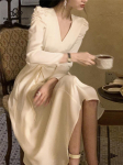 Vidutinio dydžio suknelės moterims Eleganti&scaron;kos rudeninės V formos i&scaron;kirptės mados Lady Vestido auk&scaron;tu juosmeniu, klostėmis Dizainas Vintažinės atlasinės suknelės Moteri&scaron;ki drabužiai