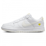 Nike Dunk Low Valentino diena &ndash; geltonos &scaron;irdelės moteri&scaron;ki sportbačiai, balti buriai, geltoni FD0803-100 35.5