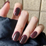 24 vnt./rinkinys Quick Nails Rose Red Fake Nails Blizgūs ne&scaron;iojamas manikiūras pasidaryk pats baigtų nagų lipdukai