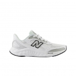 (w) New Balance Fresh Foam Arishi V4 Baltas Sidabrinis Metalikas - D Platus 250
