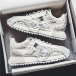 Batai vyrams Laisvalaikio sportas Four Seasons Mocasins Trend Designed Personality Suvarstomi odiniai sportbačiai Patogūs kvėpuojantys 43