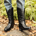 Siuvoti vyri&scaron;ki odiniai batai iki kelių su auk&scaron;tu kulnu Retro Europos Amerikos Vakarų Kauboji&scaron;ki Batai Plei&scaron;tiniai Su Užtrauktuku Laisvalaikio Batai Botas De Hombre 45 black