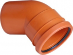 Lauko kanaliz. PVC alkūnė 110/45&deg;