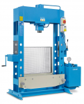 Dviejų greičių elektrohidraulinis presas 154/MR