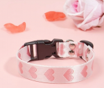 Antkaklis su &scaron;irdelių motyvais "Pink Heart" M dydžio