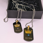 Eleganti&scaron;kas kaklo papuo&scaron;alas ,,Karūnos"