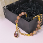 Moteri&scaron;ka apyrankė ,,Agato &scaron;velnumas"