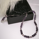 Moteri&scaron;kas kaklo papuo&scaron;alas &bdquo;Purpurinė Žara&ldquo;