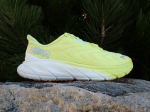 Hoka Arahi 6