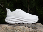 Hoka Clifton 9