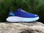 Hoka Arahi 6