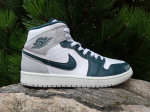 Nike Air Jordan 1 Mid SE