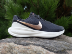 Nike Revoliution 8