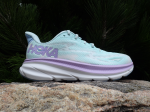 Hoka Clifton 9
