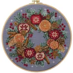 Siuvinėjimo kryželiu rinkinys &bdquo;Kalėdų stebuklai&ldquo; ant pilkos Aida 28 x 28 cm