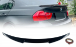 E90 M4 stiliaus bagažinės spoileris juodas blizgus