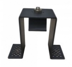 Magnetinių sistemų bėgelio tvirtinimo elementas, užglaistomas