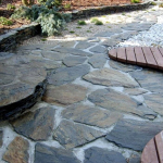 Skaldytos skalūno plok&scaron;tės "Grey" 4-6 cm storis, 30-50 cm diametras, kg