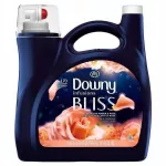 Skalbinių mink&scaron;tiklis Downy Infusions Amber Rose, 3,40 l, 170 skalbimų