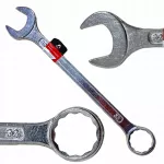 Plok&scaron;čias raktas 32 mm plieninis