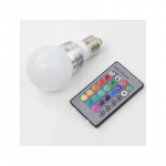 Daugiafunkcinė LED lemputė su nuotoliniu valdymu