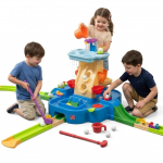 STEP2 vandens stalas su mini golfo takeliu