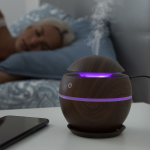 Drėkintuvas ir kvapų purk&scaron;tuvas Dark Walnut