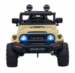 Toyota FJ Cruiser Smėlio spalvos