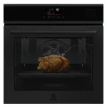 Electrolux Orkaitė 600 serija SenseCook su SteamCrisp su maisto termometru COP7S37E