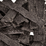 PETITTO Dried meat strips Game - dog treat - 400g