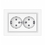 Dvivietis ki&scaron;tukinis lizdas VILMA QR1000, baltos spalvos