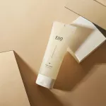 EIIO &scaron;velnus veido prausiklis su rūg&scaron;timi, 150ml