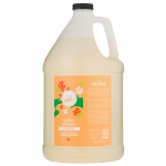 Pet Silk Golden Turmeric &scaron;ampūnas - drėkinamasis ir blizgesį suteikiantis &scaron;ampūnas &scaron;unims, koncentratas 1:6