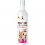 PPP After Bath Spray Oatmeal - raminamasis pur&scaron;kiamas kondicionierius, kuris palengvina jūsų &scaron;uns ir katės kailio i&scaron;&scaron;ukavimą.