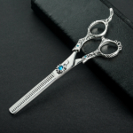 Excalibur Shears Poseidon Silver Thinner - eleganti&scaron;kai dekoruotos vienpusės retinimo žirklės, 32 dantys