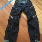 TROY LEE DESIGN kelnės REV Lady juoda/rožinė