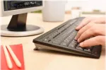 CHERRY STREAM DESKTOP - Tastatur-und-Maus-Set - kabellos - 2.4 GHz - Deutsch - Tastenschalter: CHERRY SX - Schwarz