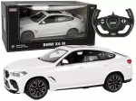 Bmw X6 M baltas automobilis su pultu