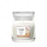 Kvapioji žvakė YANKEE CANDLE VANILLA CUPCAKE 110 g maža