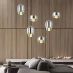 Matinės Aukso Spalvos Pakabinamas &Scaron;viestuvas su Tonuotu ir Opaliniu Stiklu, H52cm